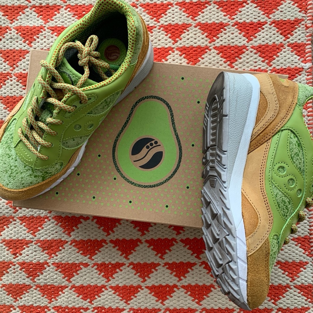 RARE Saucony Shadow - Avocado Toast 🥑